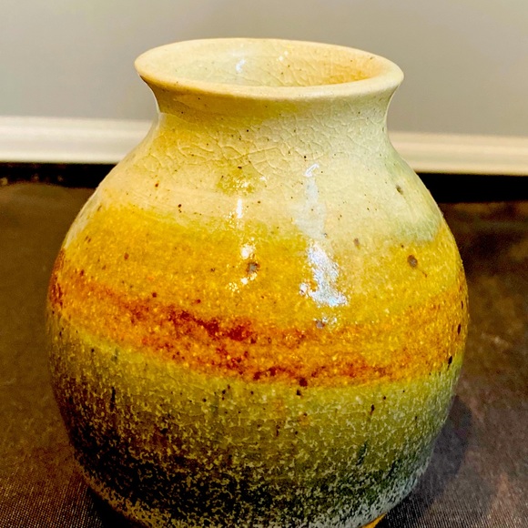 Small Vintage Hand Made Vase - Picture 2 of 8